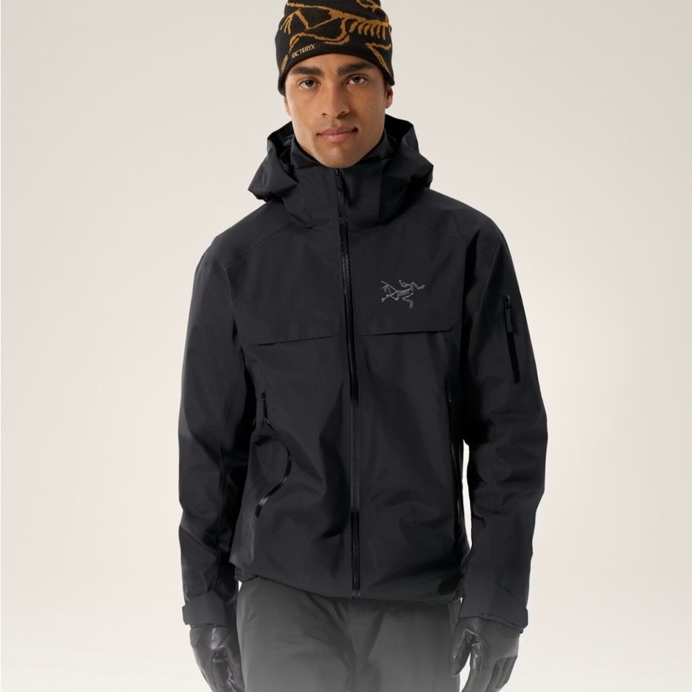 Arc'teryx Men's Black Hooded Waterproof Shell Jacket